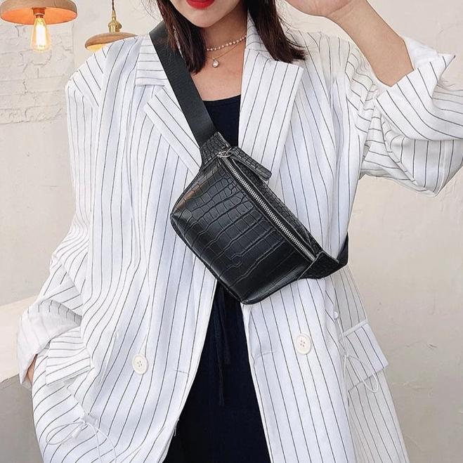 Petit sac banane femme en cuir