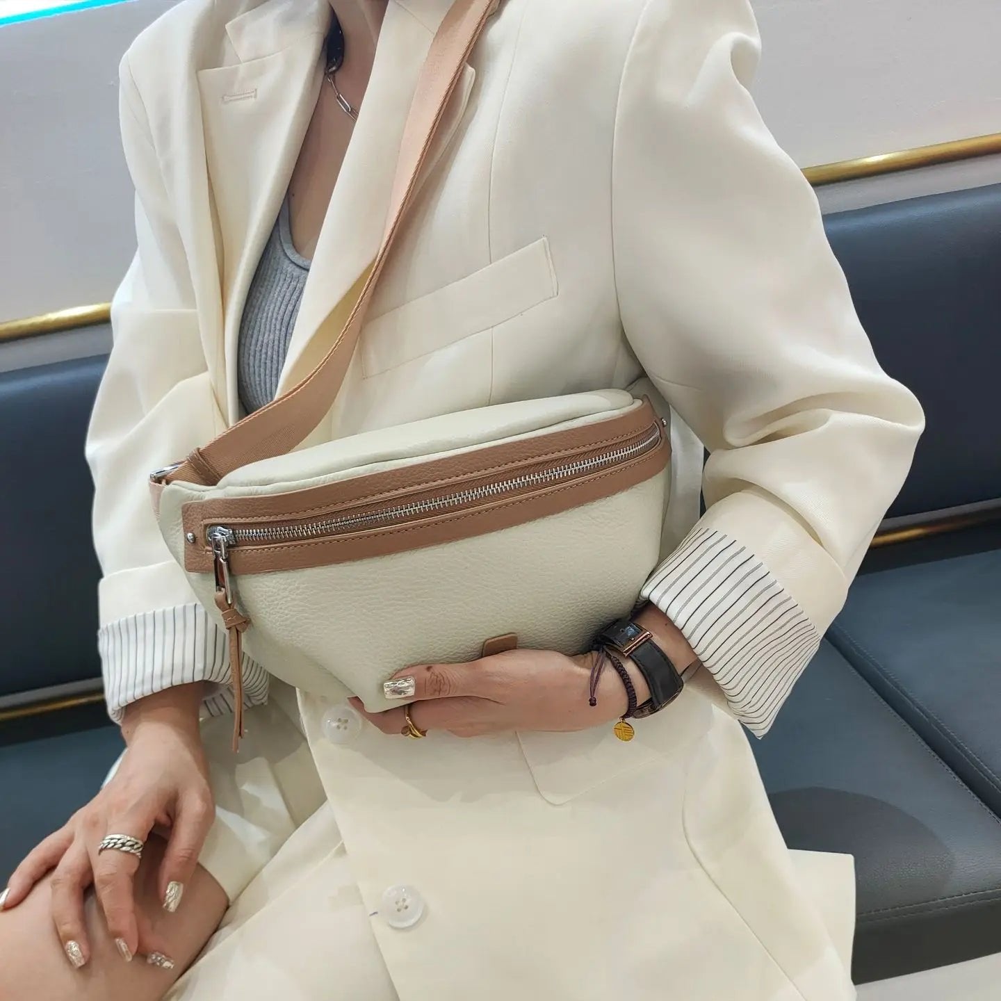 Sac banane femme luxe beige et marron