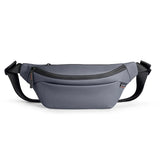 Sac banane imperméable au design minimaliste gris