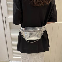 Sac banane argenté en cuir